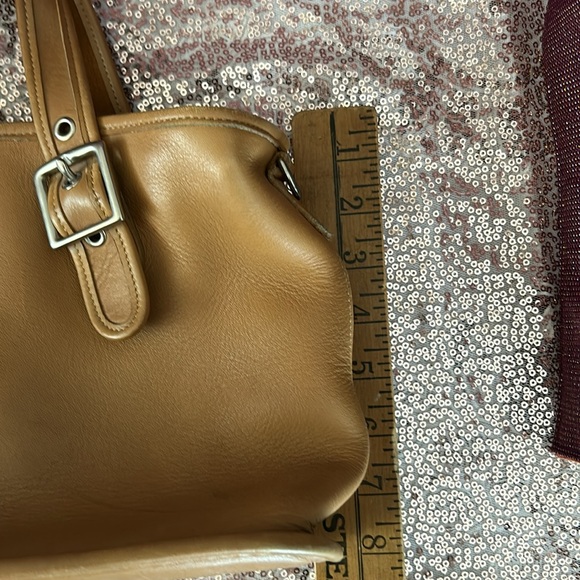 Vintage Coach Camel Legacy Satchel Purse - Picture 12 of 13
